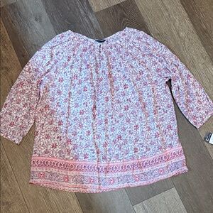 NWT Chaps Red/Pink and White Floral Top